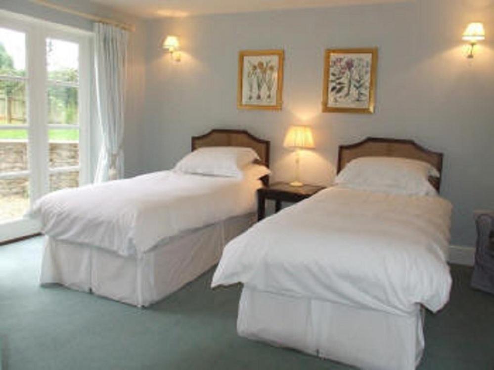 Well Cottage B And B Cirencester Ngoại thất bức ảnh